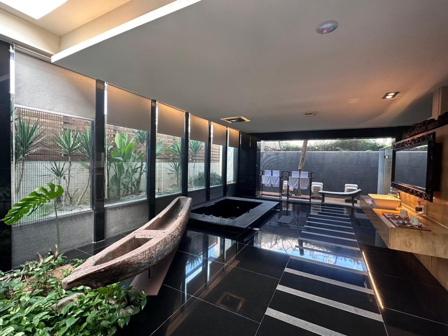 Orient Luxury Villa Motel Huwei Exterior foto
